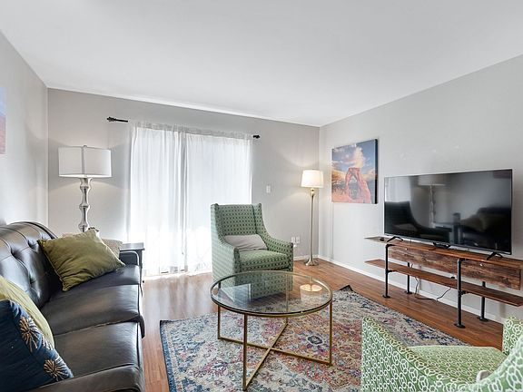 4th image of 1920 W Lindner Ave Unit 237