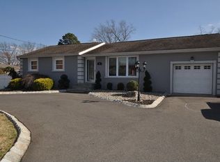 3 West Ave, Old Bridge, NJ 08857