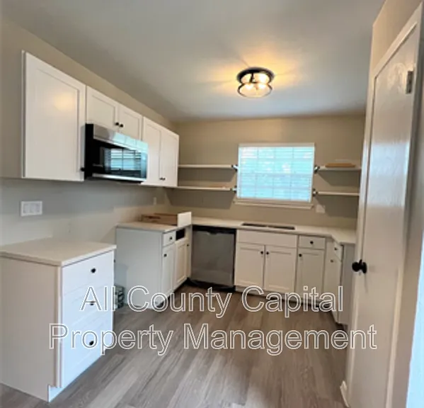 12214 Thompkins Dr #A — Photo 7
