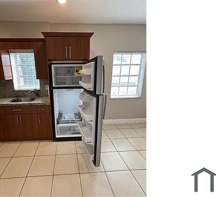 3rd image of 4372 W Flagler St #2