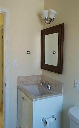 5th image of 6560 Julian Ave
