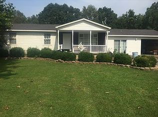 514 N Smith St, Galatia, IL 62935