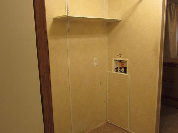 4th image of 153 Cherylton Dr