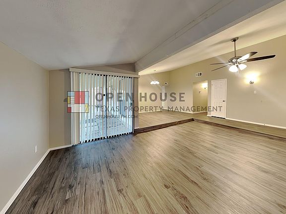 5th image of 2312 Cottonwood Ln