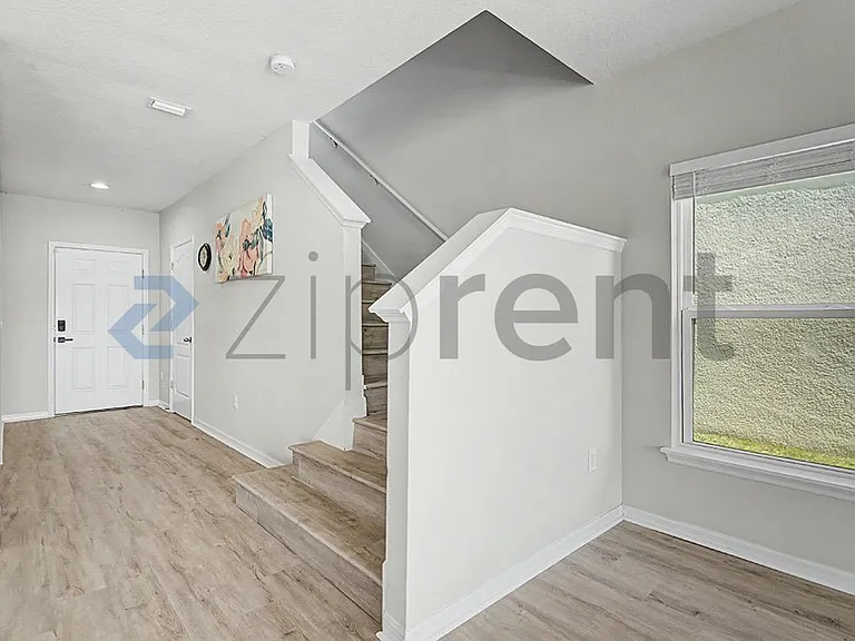 10328 Hawks Landing Dr — Photo 3