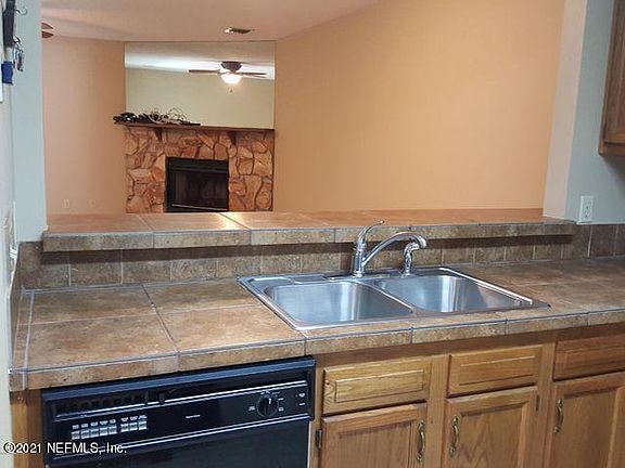 3rd image of 5803 Liska Dr