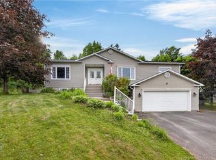 91 Maclean Ct, Fredericton, NB E3G 9Y1