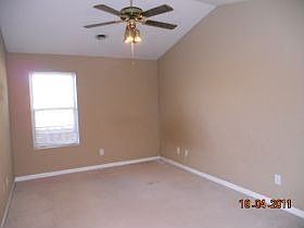 4th image of 8541 Wisteria Way