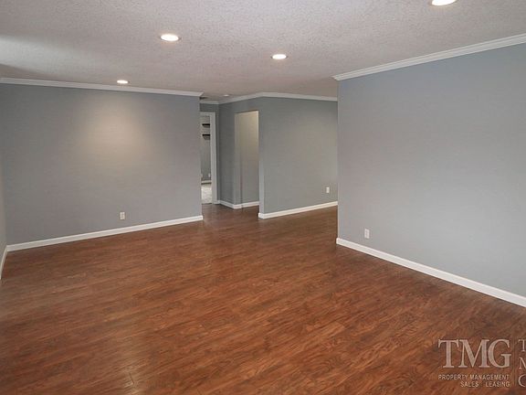 4th image of 10101 NE 51st Ave