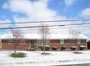 5518 Louise Ln, Northampton, PA 18067