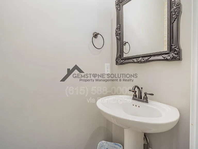 1135 Salem Rd — Photo 10