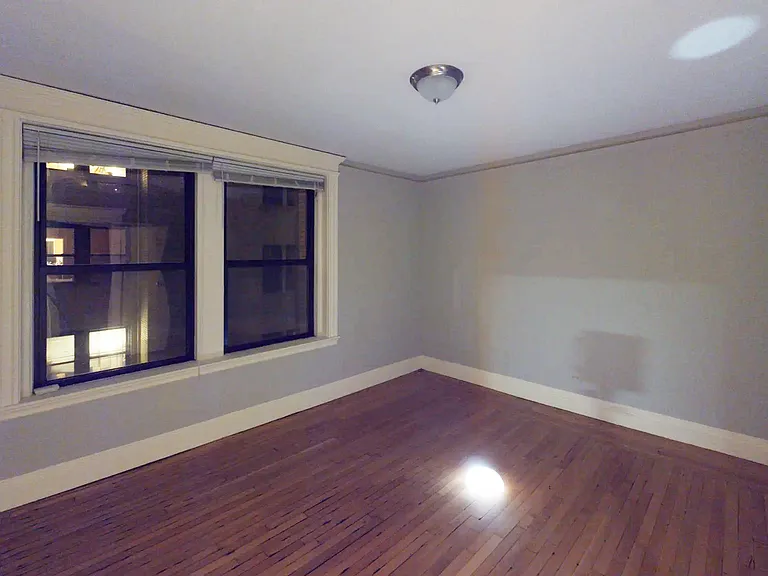 466 Commonwealth Ave #406 — Photo 3