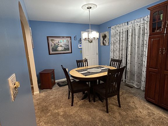 4th image of 3122 Robert David Dr