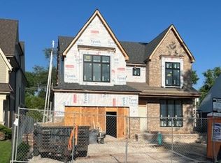 243 N Elm Ave, Elmhurst, IL