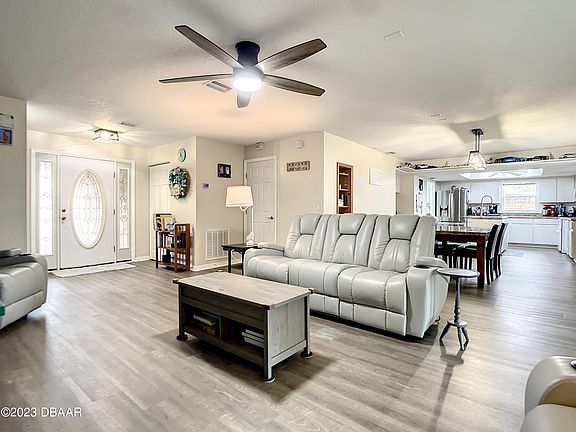 5th image of 2329 Victory Palm Dr