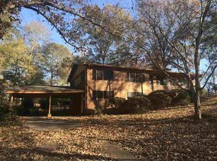 6416 Carey Dr, Macon, GA 31216