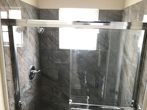 5th image of 710 Pine St #3