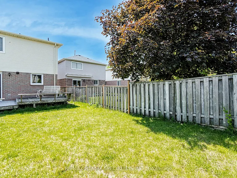 6272 Kindree Cir #LOWER — Photo 13