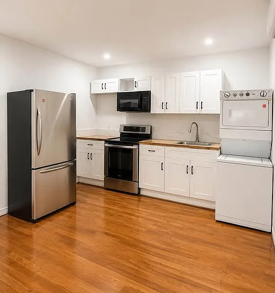 410 S Ocean Breeze #1 — Photo 2
