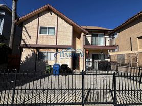 672 W. 12th Street, 3