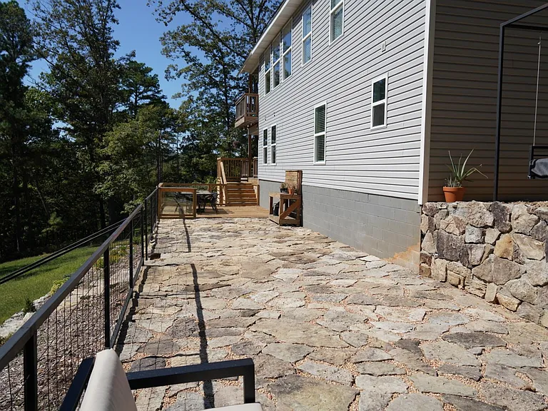 5 Thornbury Ln — Photo 21