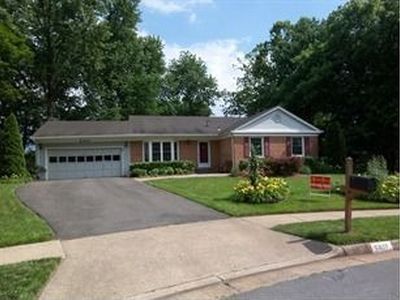 5407 Francy Adams Ct, Fairfax, VA, 22032