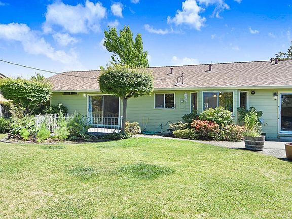 4th image of 258 Franciscan Drive