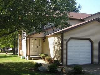 1st image of 3883 Lake Run Blvd