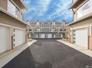 7232 212th St SW UNIT D, Edmonds, WA 98026