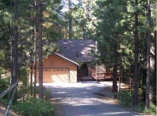 39588 Woodland Rd, Shaver Lake, CA 93664