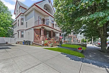 1026 East 2nd Street