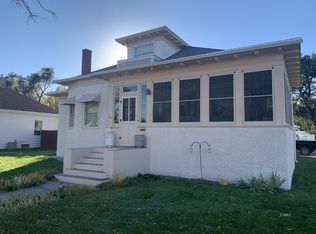 401 S Lake Ave, Miles City, MT 59301