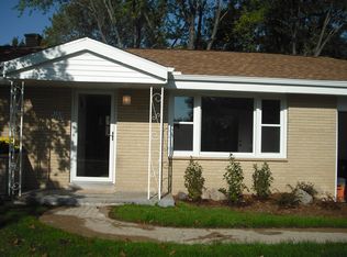W183N5877 Spruce Ln, Menomonee Falls, WI 53051