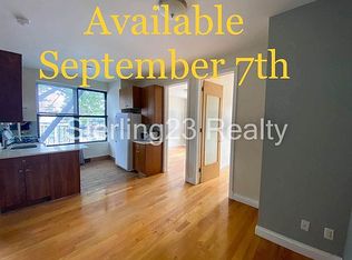 3036 14th St APT 3F, Astoria, NY 11102