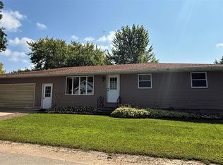 312 6th Ave W, Swea City, IA 50590