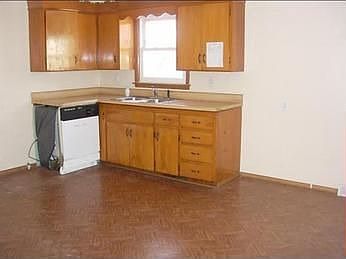 2nd image of 4642 N Oakley Ave #A