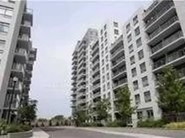 816 Lansdowne Ave, Toronto, ON