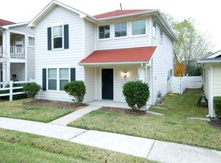 9863 Farrell Dr, Houston, TX 77070