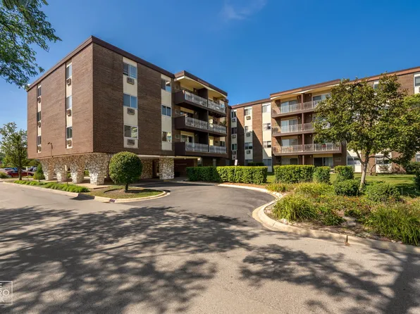 1311 S Finley Rd APT 204, Lombard, IL 60148