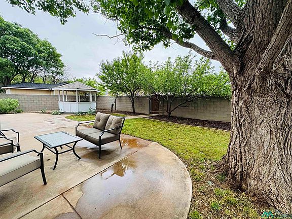 5th image of 505 Chanticleer Pl