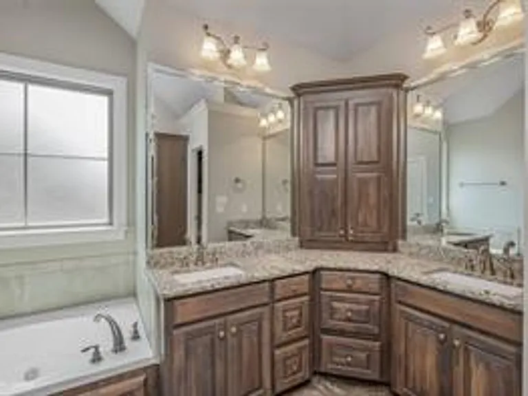 307 Ansley Cir — Photo 14