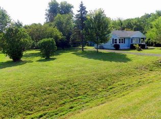 17301 Middlebelt Rd, Romulus, MI 48174