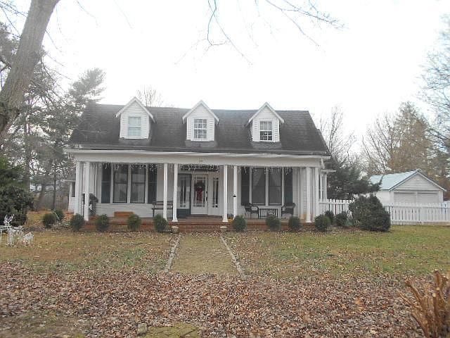 1st image of 311 W Colville St