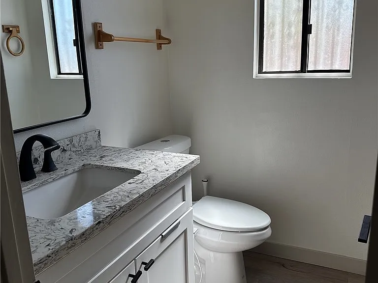 5590 W Katie Ave — Photo 8