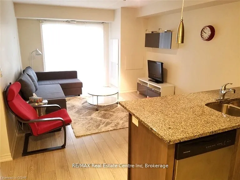 45 Kingsbury Sq #311 — Photo 3