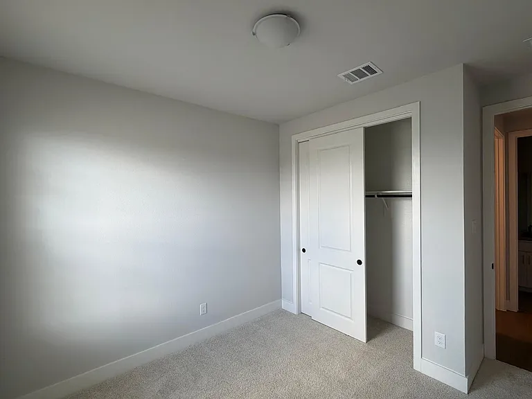 7366 Farley St — Photo 31
