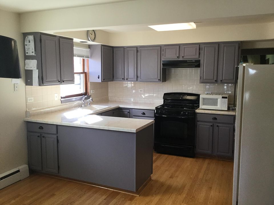 2nd image of 7504 W Cleveland St #1