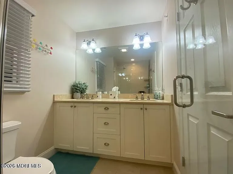 21 Blaine Ave #24 — Photo 16
