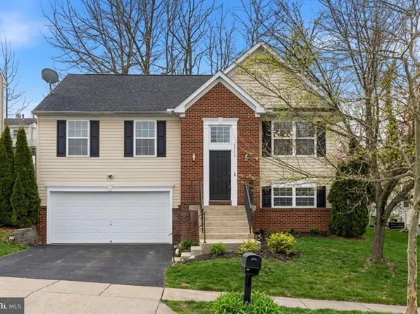 1713 Gould Dr, District Heights, MD 20747