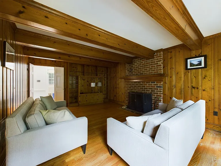 10211 Windbluff Dr — Photo 20